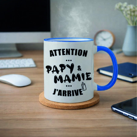 Mug - Attention Papy et Mamie j'arrive - Brod N' Flock