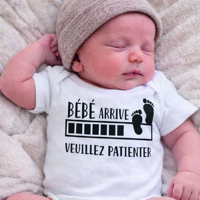 Body bébé - Bébé arrive ... Veuillez patienter - Brod N' Flock