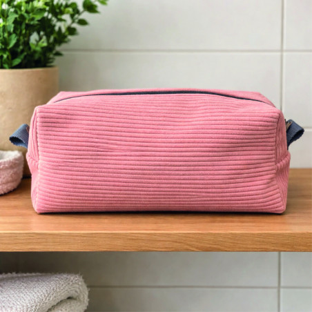 Trousse  de toillette - Personnalisation en broderie - Brod N' Flock